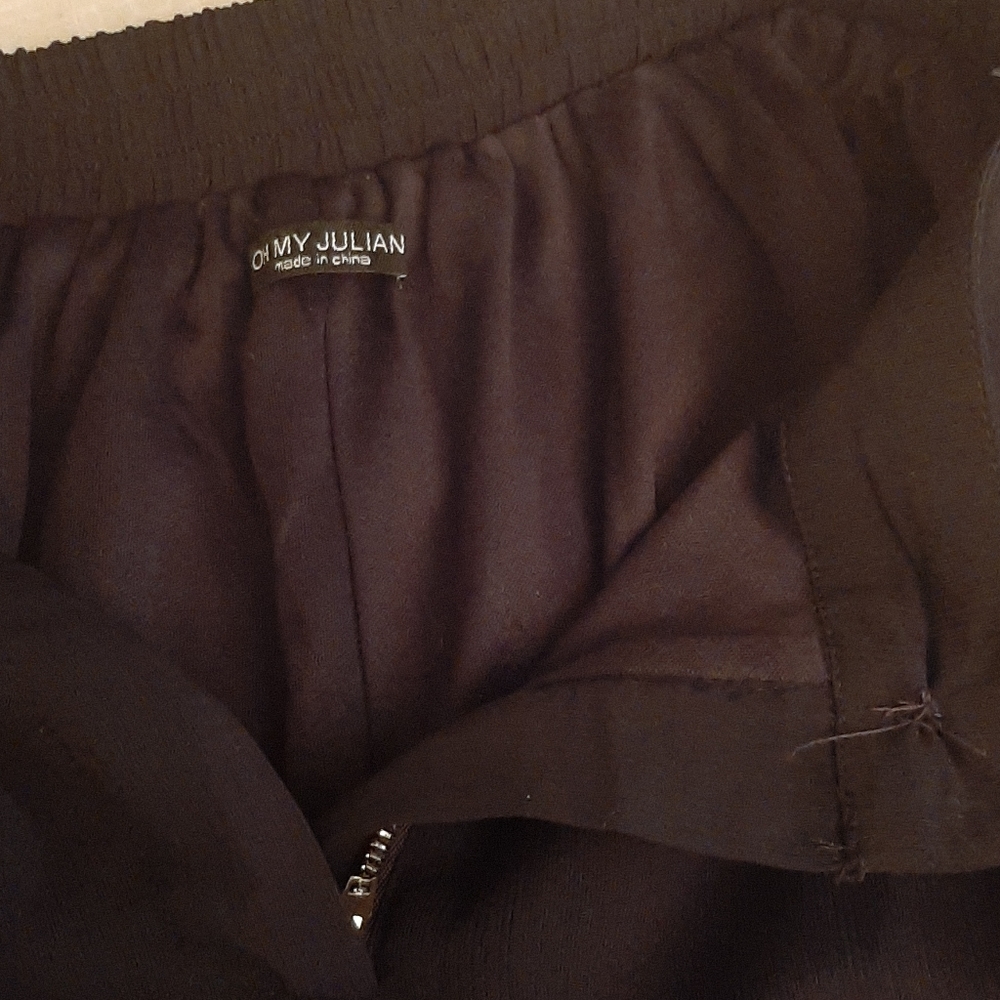 Pants - Picture 11 of 11